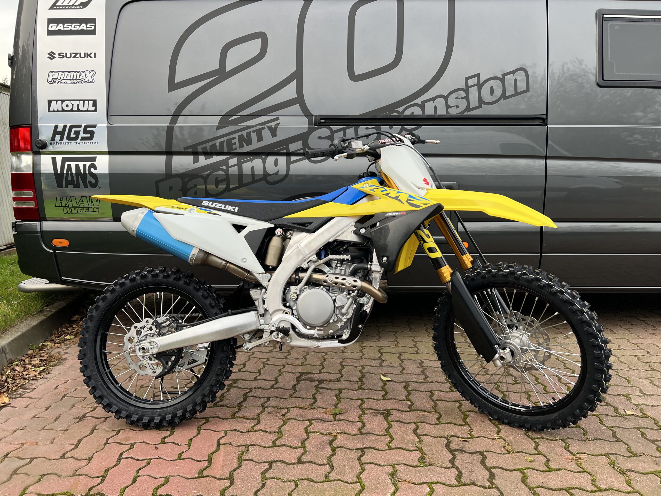 Suzuki RMZ250 2025