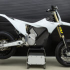 Stark Varg SM - Studio Bilder - 20 Suspension - 1