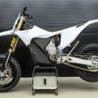 Stark Varg SM - Studio Bilder - 20 Suspension - 4