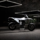 Stark VARG SM - Studio Bild - 20 Suspension