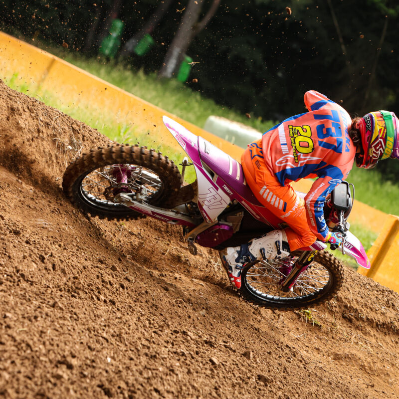 20 Suspension Girl E-Power auf der Stark Varg