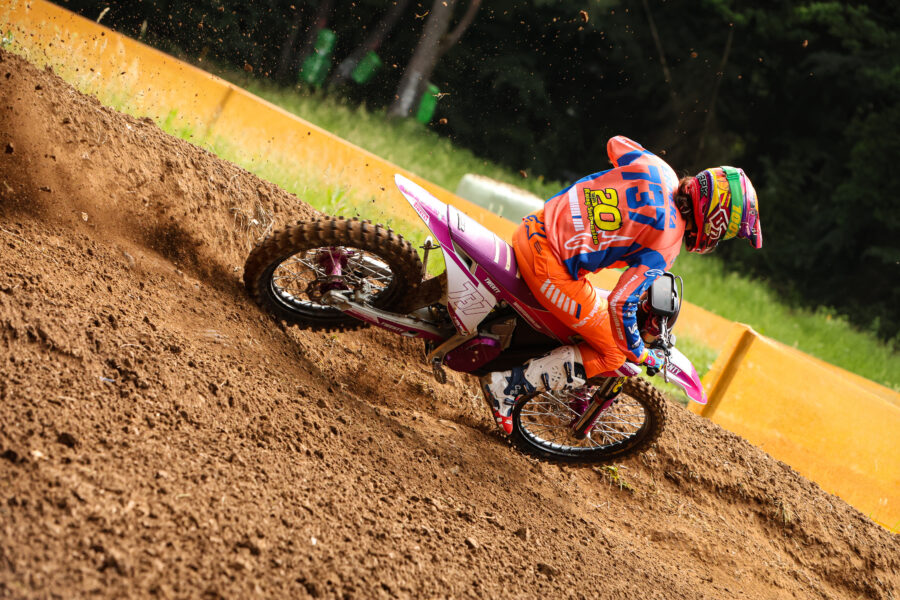 20 Suspension Girl E-Power auf der Stark Varg